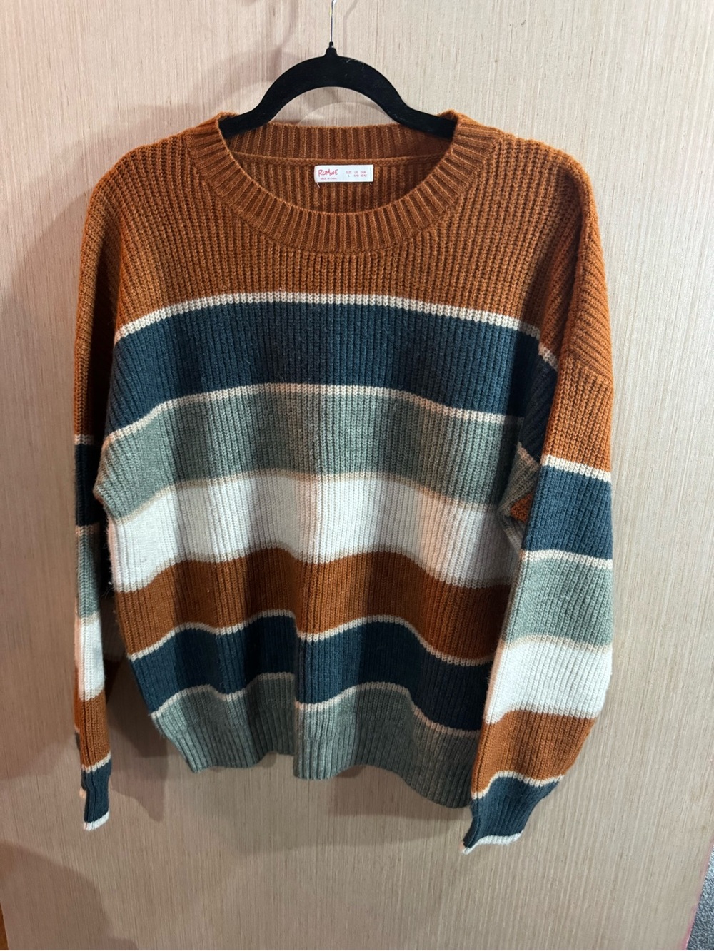 Women’s ROMWE Crewneck Striped Knit Sweater in Brown, Blue, White Size Large